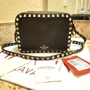 NWT Valentino Rockstud Crossbody Camera Bag in Black and Gold Tone Hardware